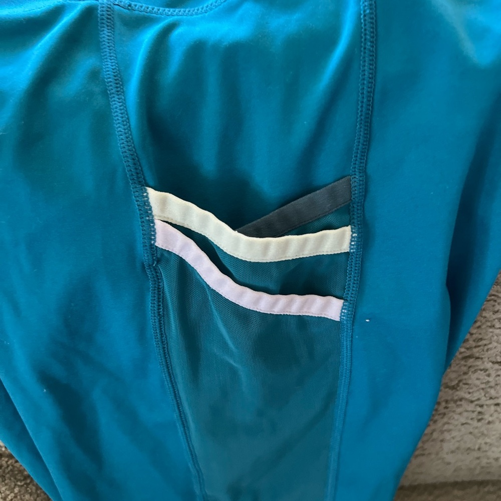 Fabletics Teal Women's Yoga Shorts
